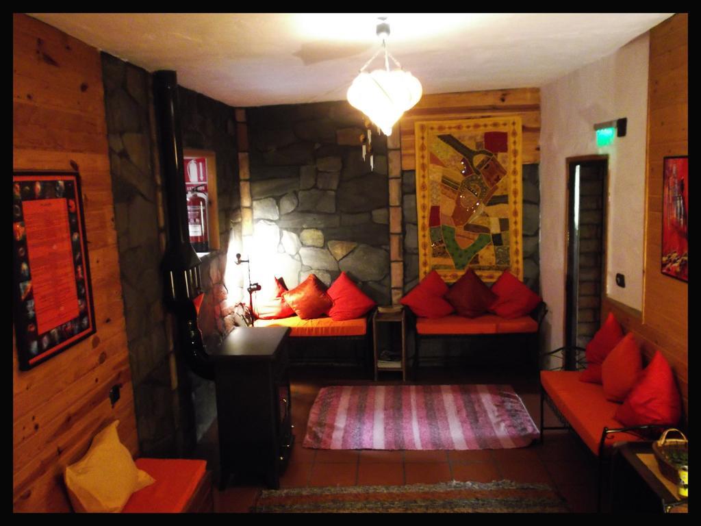 Fundalucia Bed & Breakfast Quentar Bagian luar foto