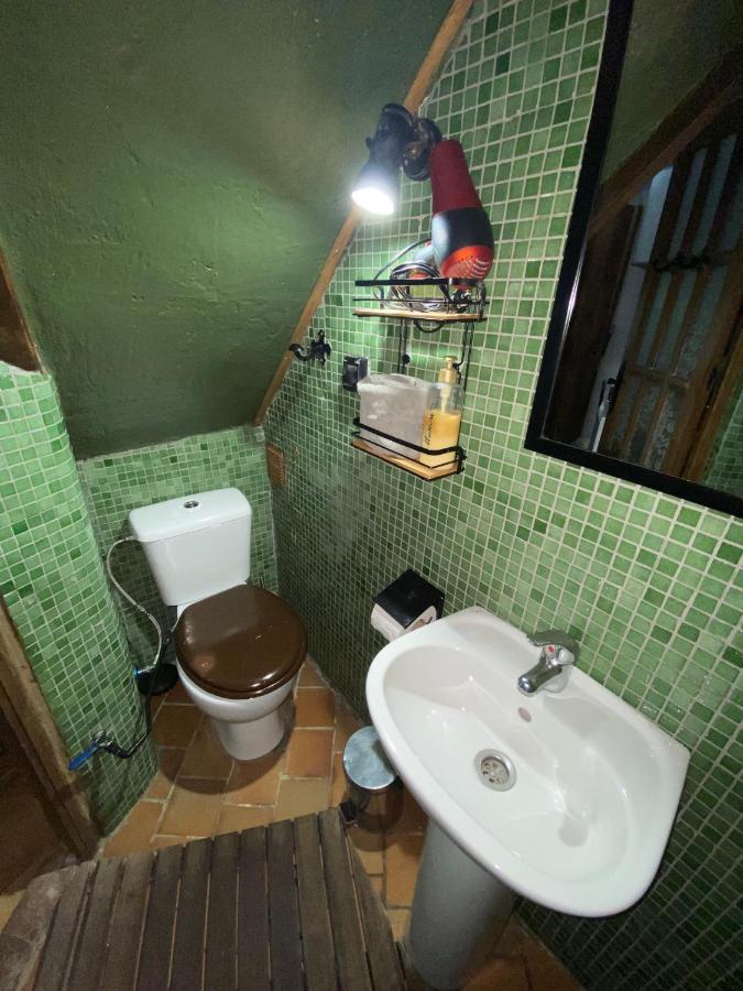 Fundalucia Bed & Breakfast Quentar Bagian luar foto
